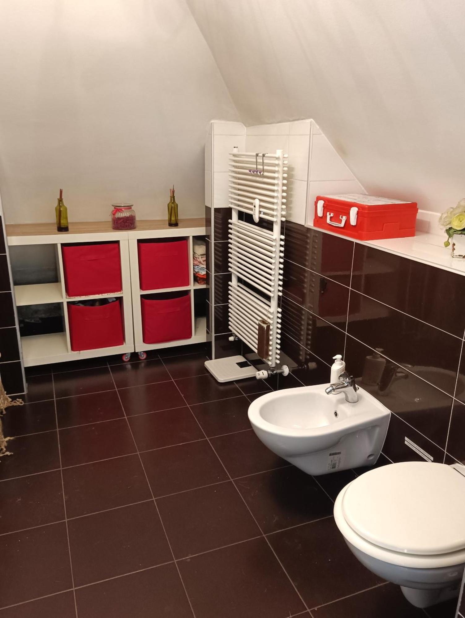 La Mansarda Di Pero Con Terrazza Apartment Bagian luar foto
